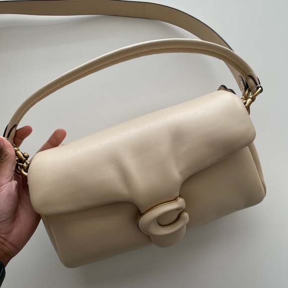 Coach Pillow Tabby Shoulder Bag 26 - Picture 2 of 5